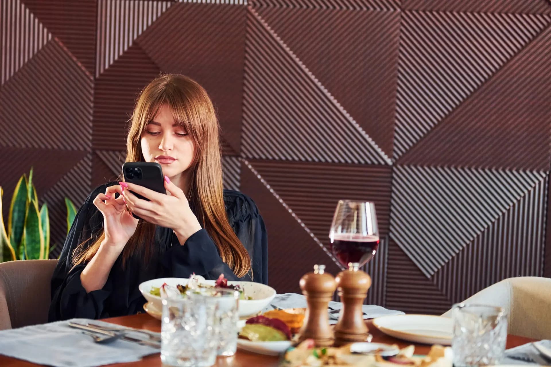 AI Voice Assistant Call Answering Service: The Future of Restaurant Efficiency