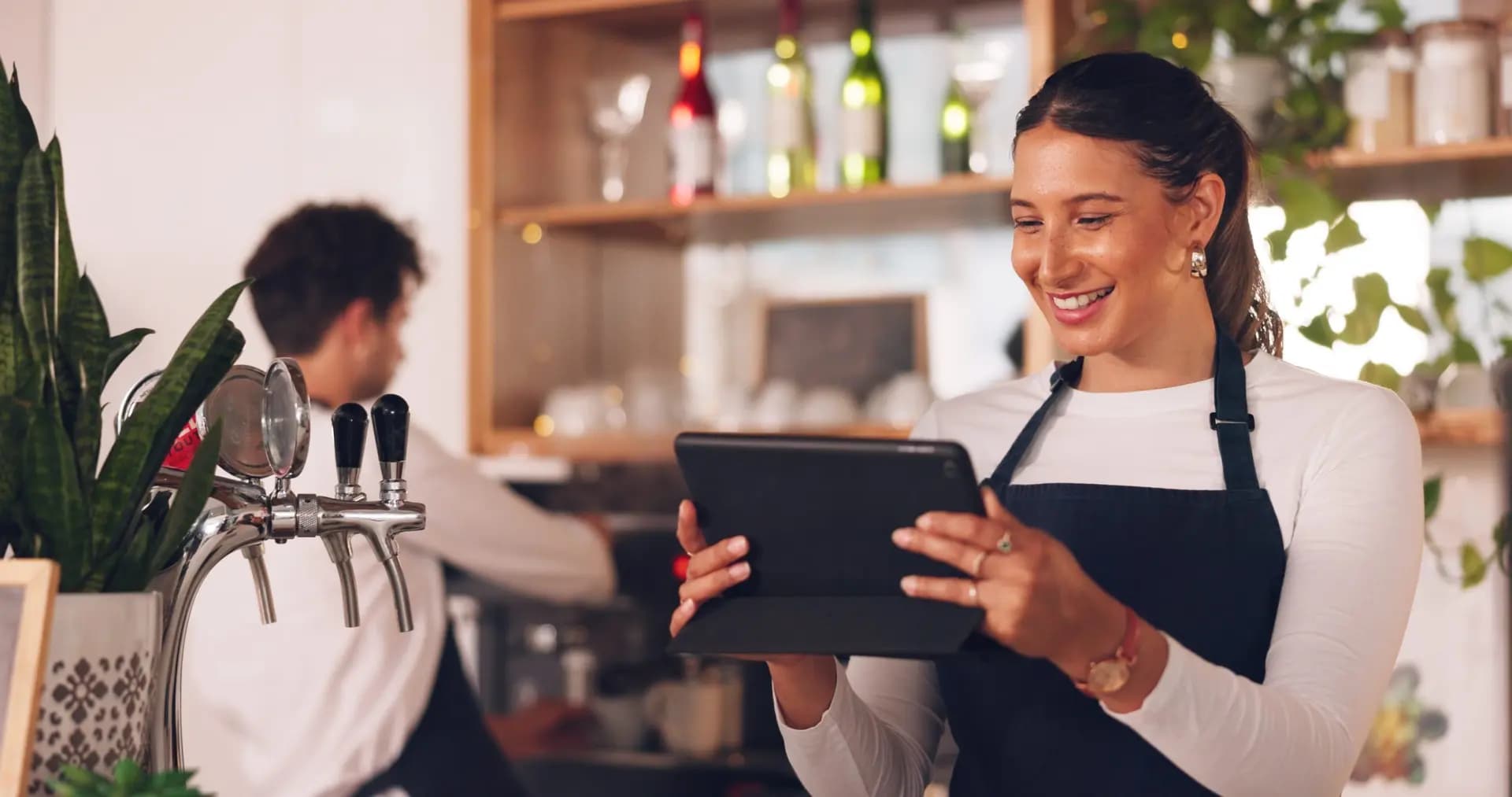 How AI Helps Restaurant Staff Reduce Workload and Improve Service