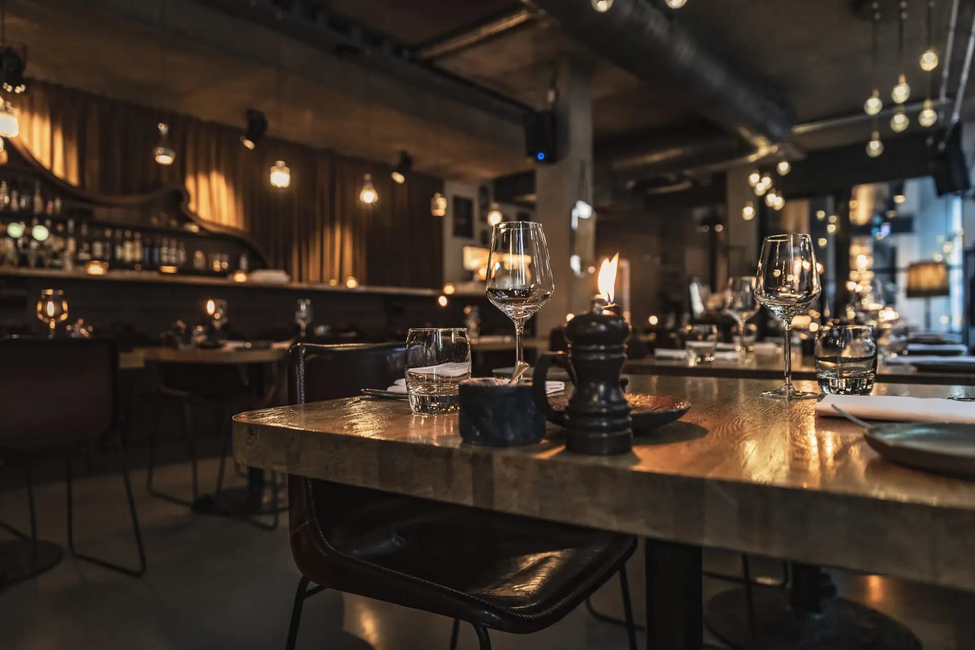 The Future of Dining: How AI in Restaurants is Transforming Operations and Customer Experience